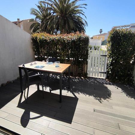 2 Rooms For 2 People Agde Buitenkant foto